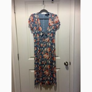 Floral plunge neck dress